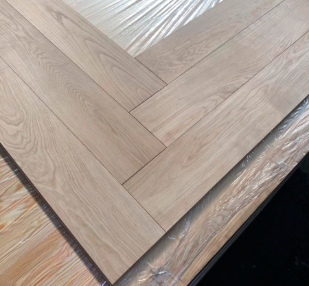 Двухслойная инженерная доска Termo Wood Английская (Венгерская) Ёлка 15 200 (Рустик +)